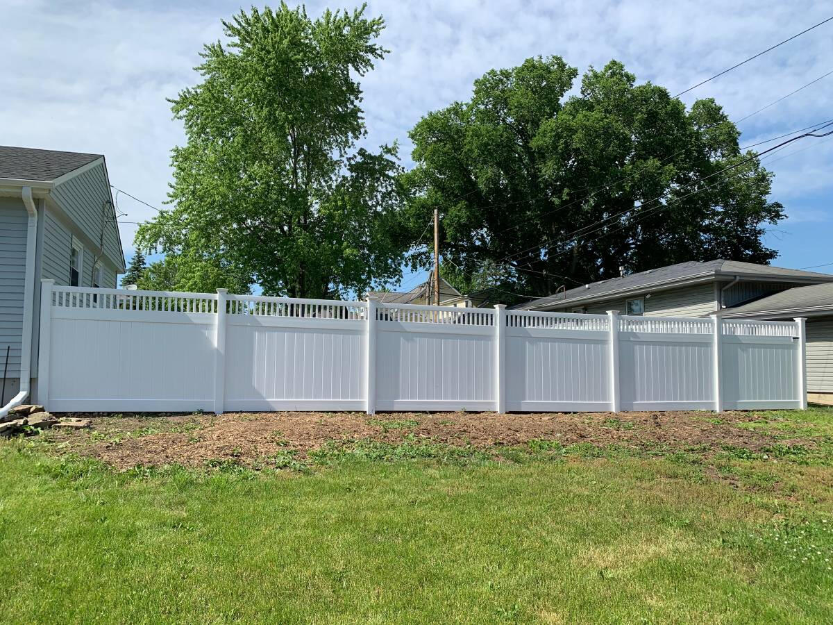 Vinyl Fence Company Plainfield Illinois